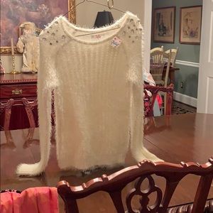 White justice sweater